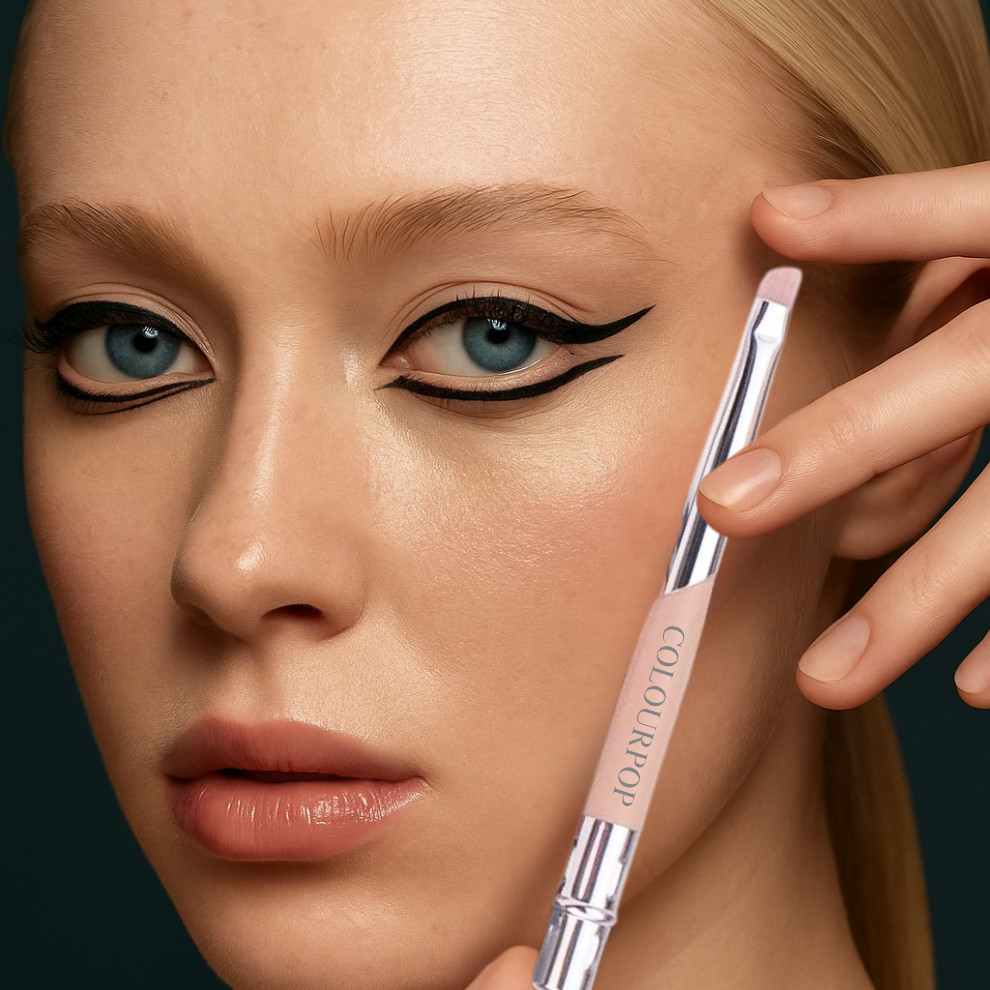  Cọ Chân Mày Đầu Vát Xéo COLOURPOP Eyebrow Brush C124